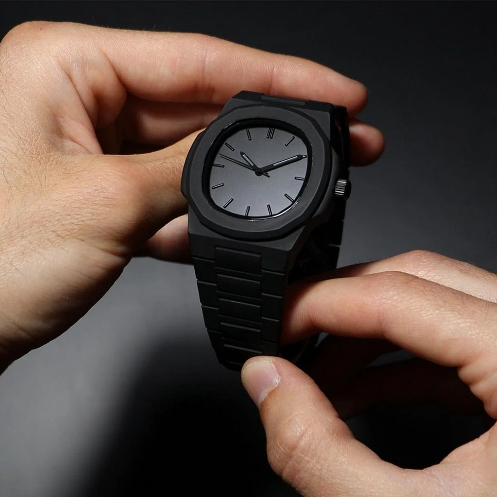 Relógio Preto Minimalista Nautilus