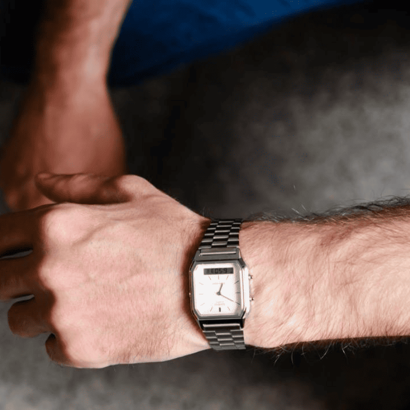 Relógio Retangular Masculino Casio Fundo Branco