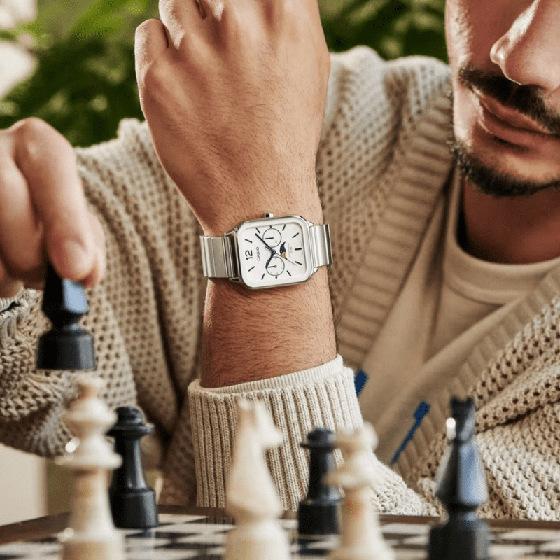 Relógio Fundo Branco Masculino Casio Vintage Lunar