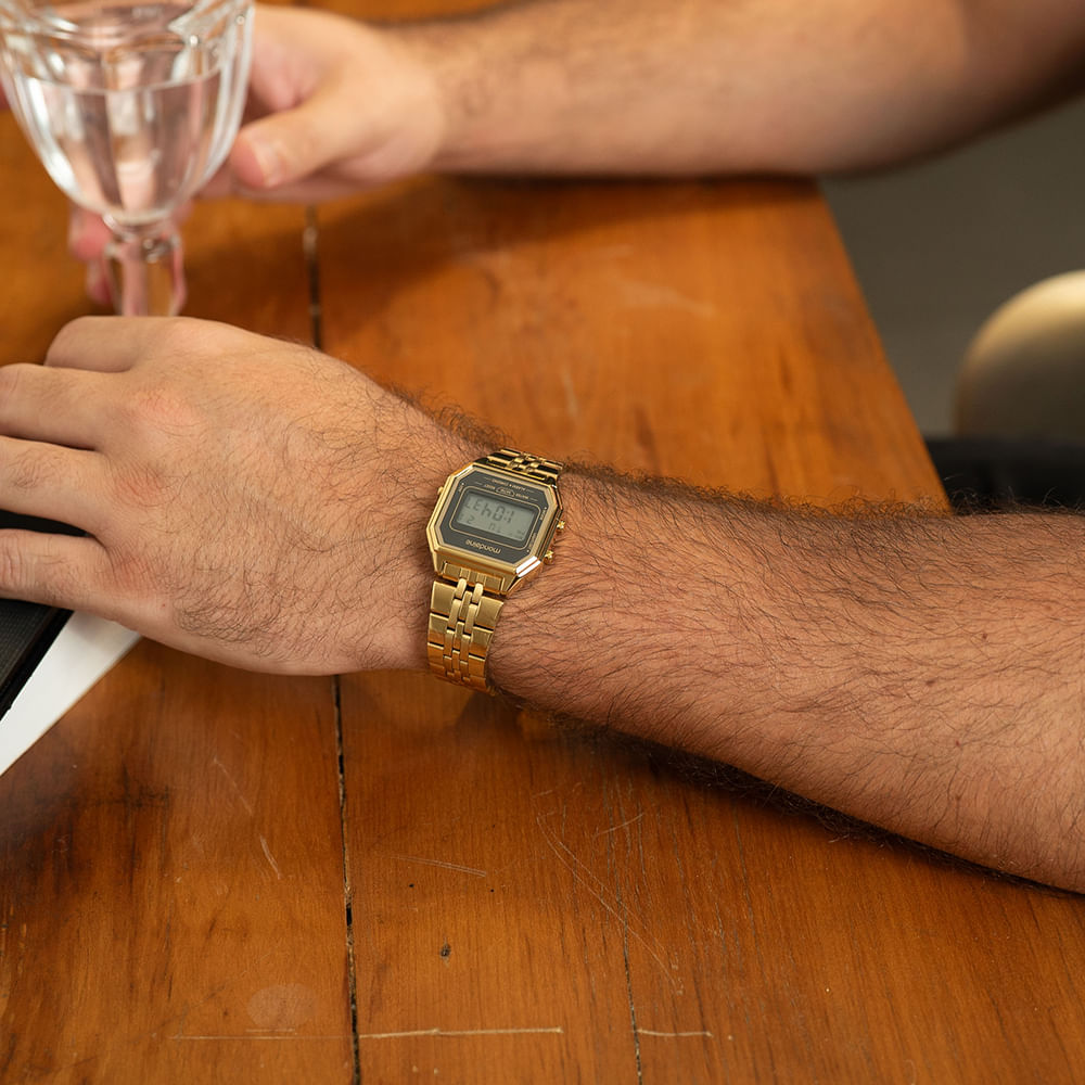 Relógio Digital Masculino Vintage Dourado